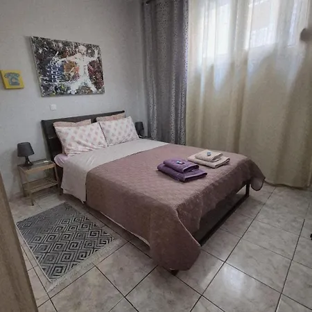 •budget Travellers •great Location * Aten
